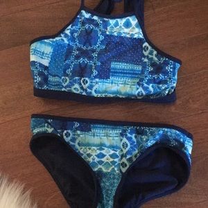 Abrocrombie kids swim suit set